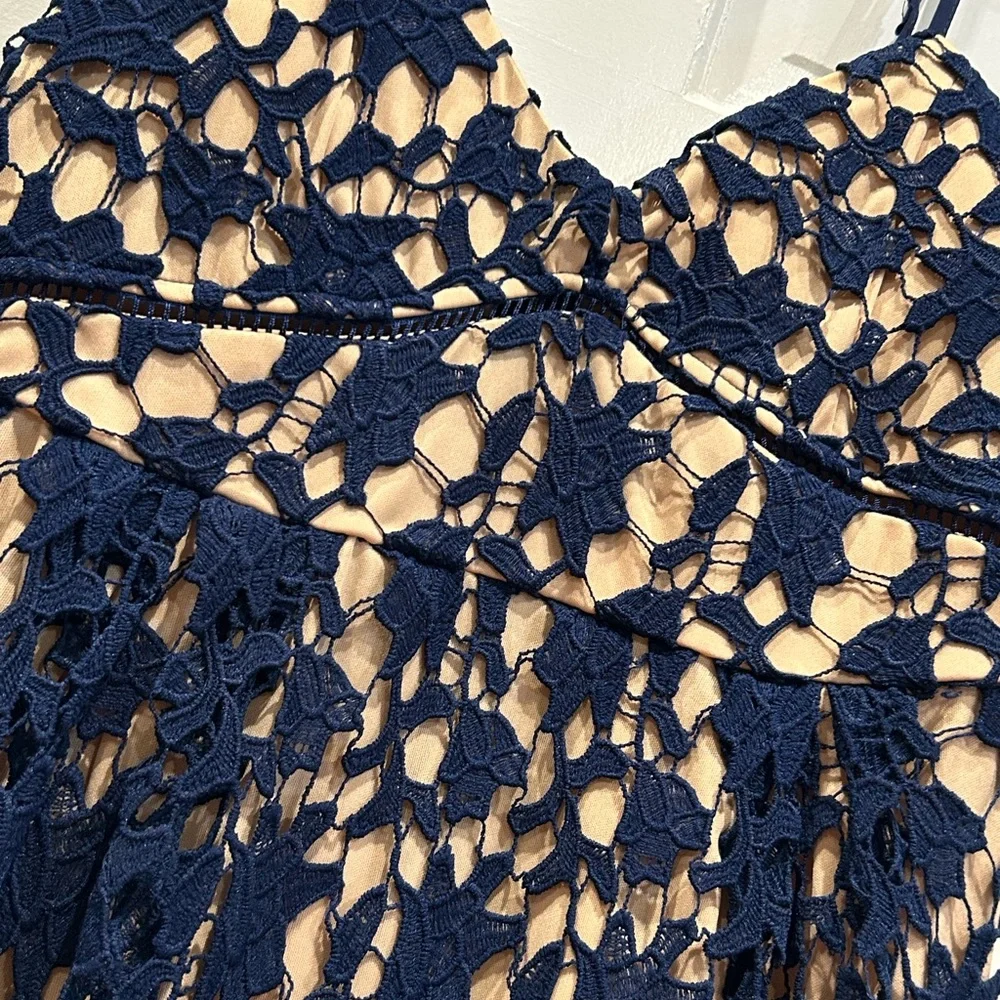 NWT Beautiful beige dress with blue lace overlay - Picture 2 of 5